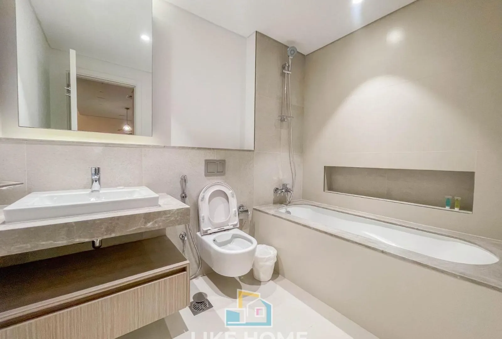 Like Home - 3806 Experience Luxury Living In The Grand Creek Harbour Dubai